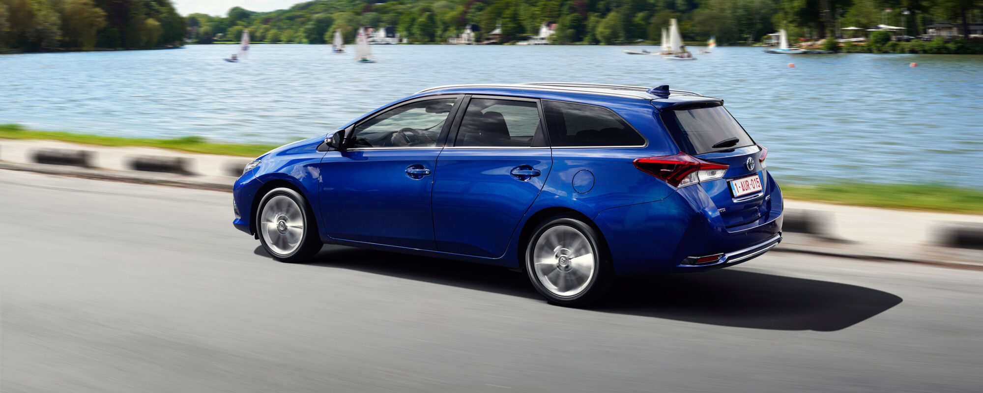 Grote beschikbaarheid Toyota Auris hybride stationwagon