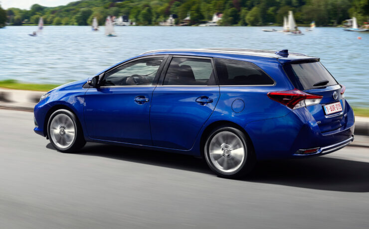 Grote beschikbaarheid Toyota Auris hybride stationwagon