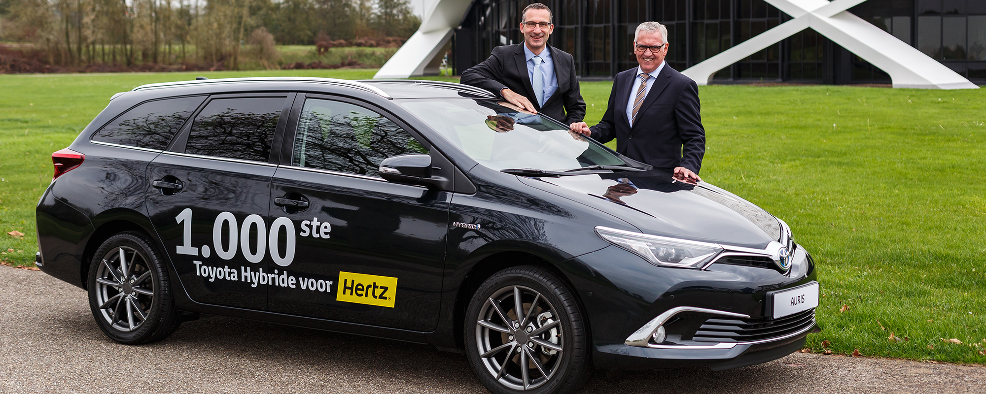 Toyota en Hertz ‘Partners in Hybrid’ met 1.000e hybride