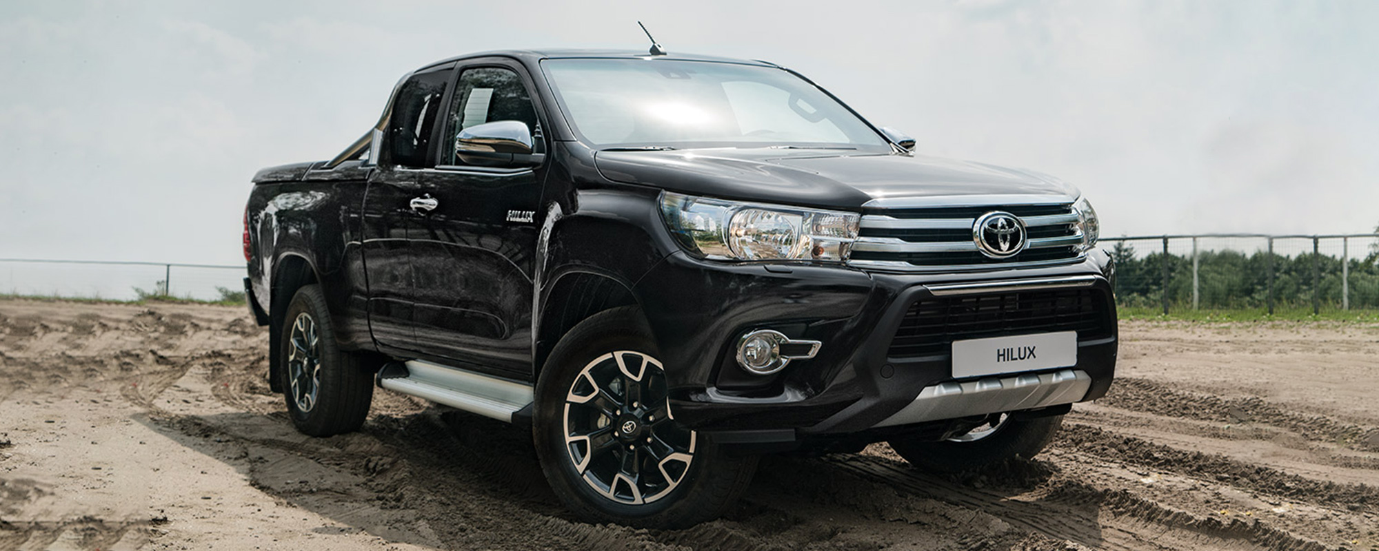 Hilux Fifty viert 50 jaar onverwoestbaarheid