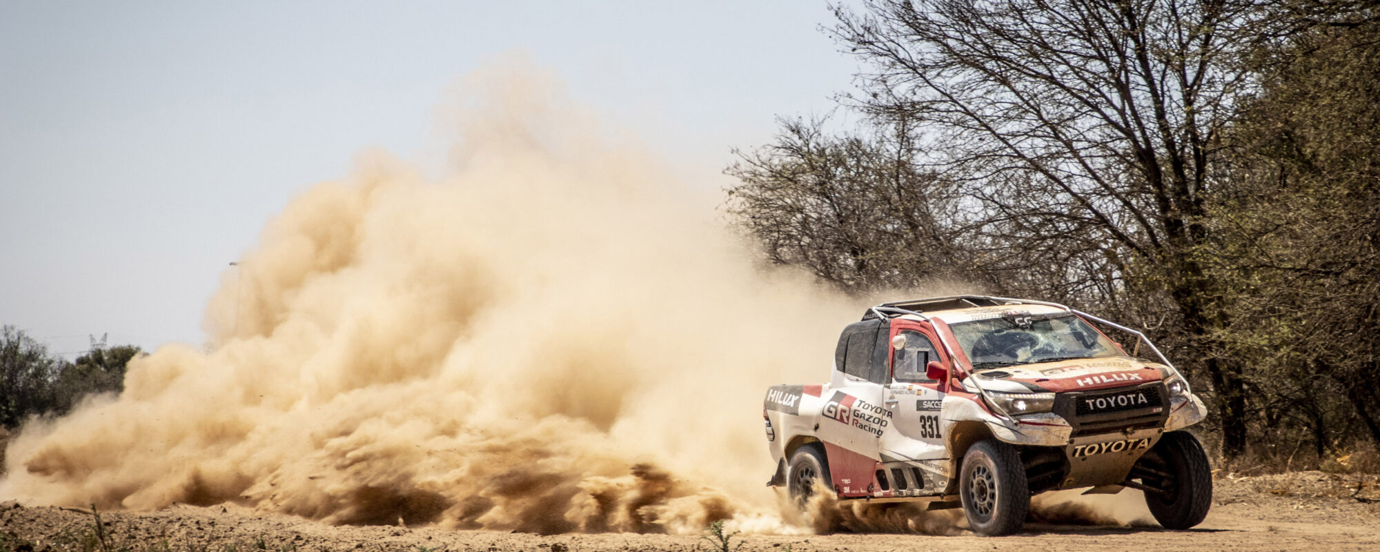 Fernando Alonso en Marc Coma trotseren uitdagende zware rallyproef in Zuid-Afrika