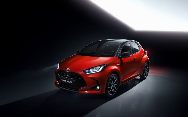 Volledig nieuwe Toyota Yaris zet standaard in compacte segment