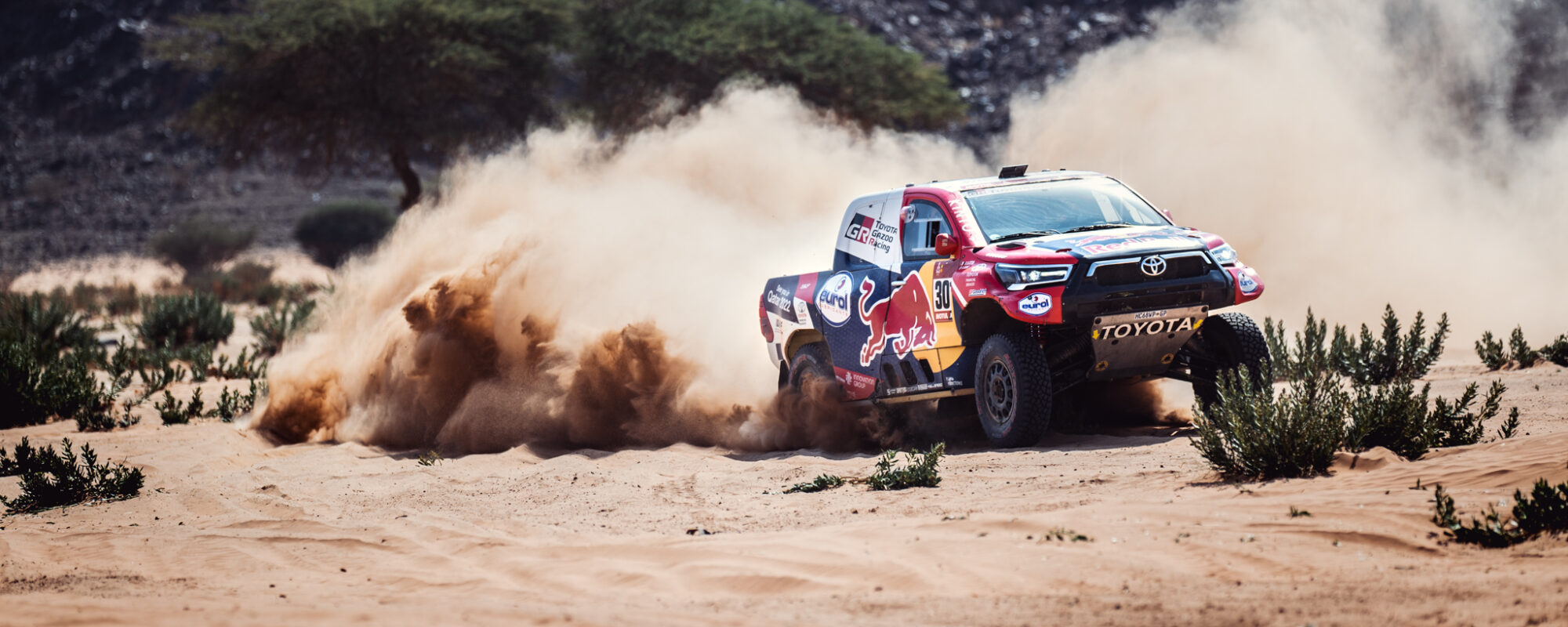 Al drie keer op rij etappewinst voor Toyota GAZOO Racing in Dakar 2021