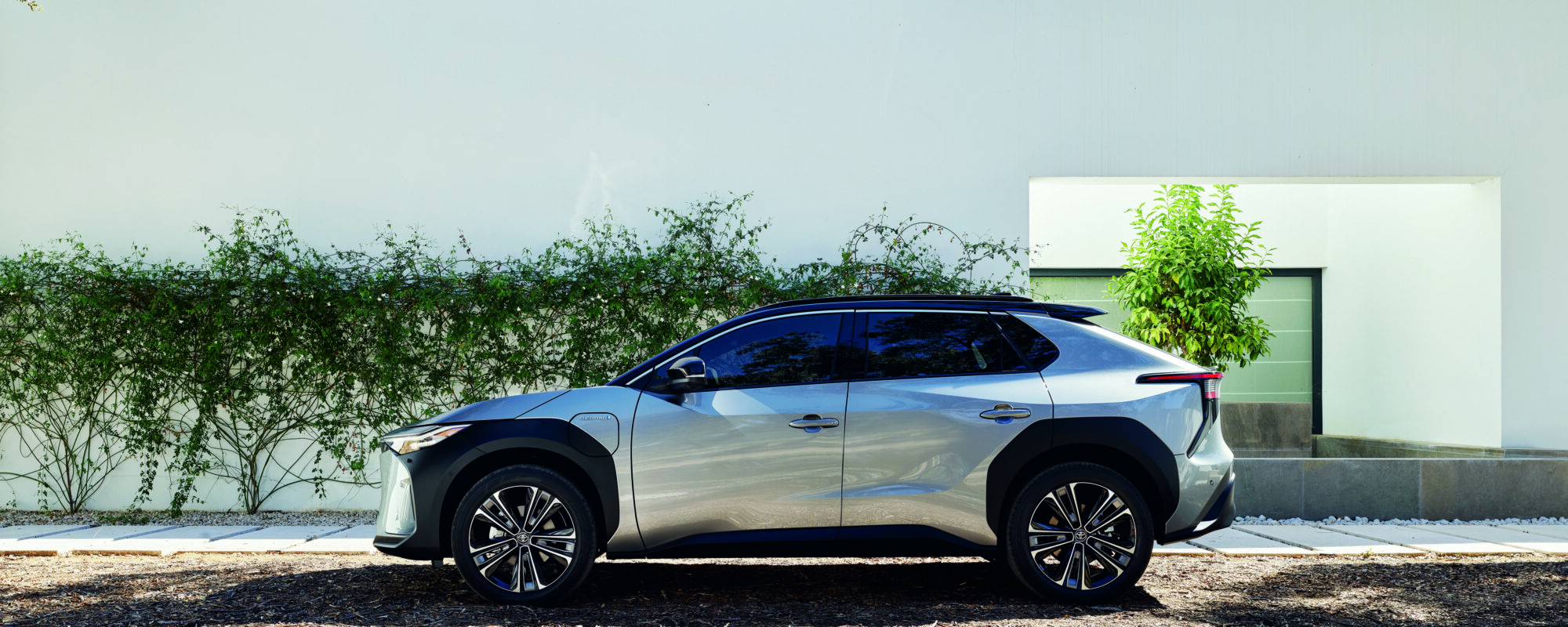 Toyota maakt alle prijzen batterij-elektrische bZ4X bekend