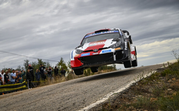 Toyota GAZOO Racing behaalt WRC-constructeurstitel in stijl met winst van Ogier in Rally van Spanje￼