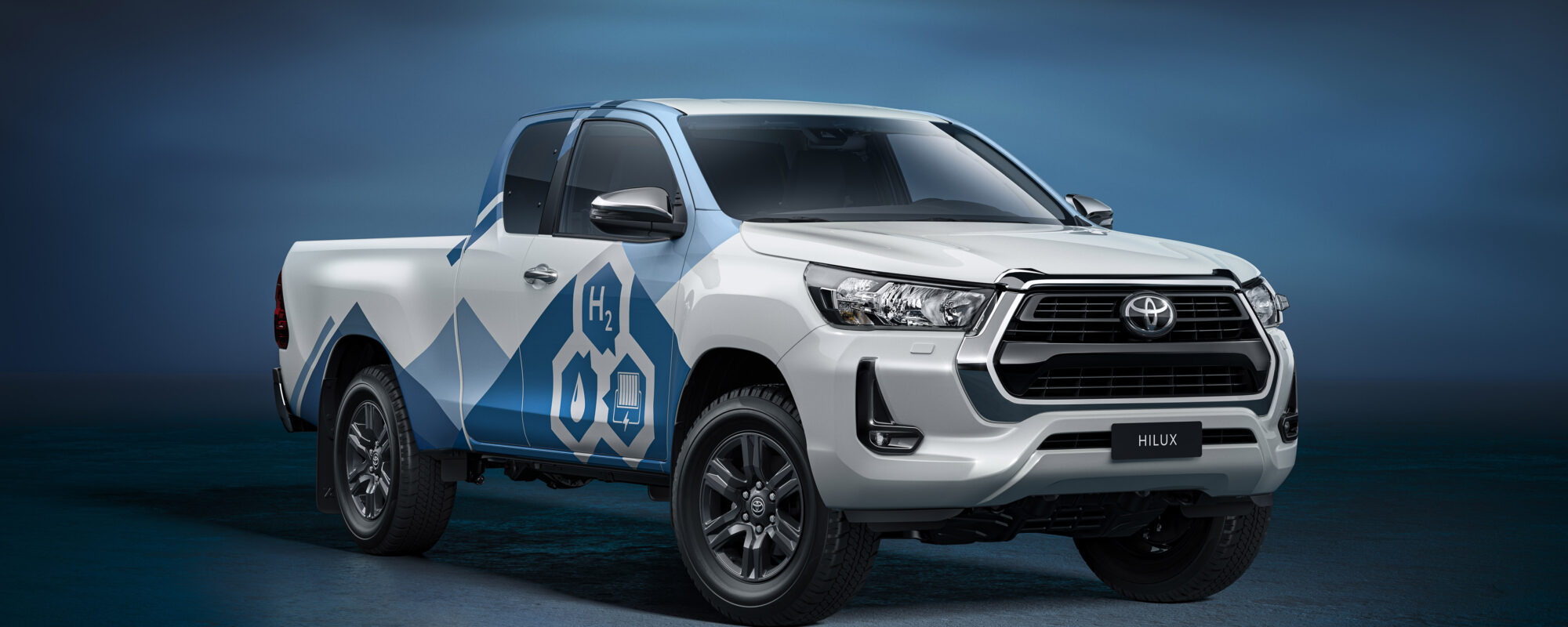 Toyota start ontwikkeling van waterstof-elektrisch prototype van Toyota Hilux