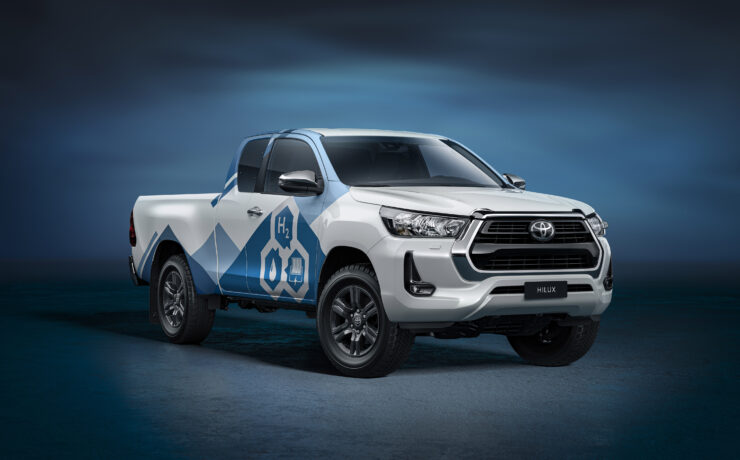 Toyota start ontwikkeling van waterstof-elektrisch prototype van Toyota Hilux