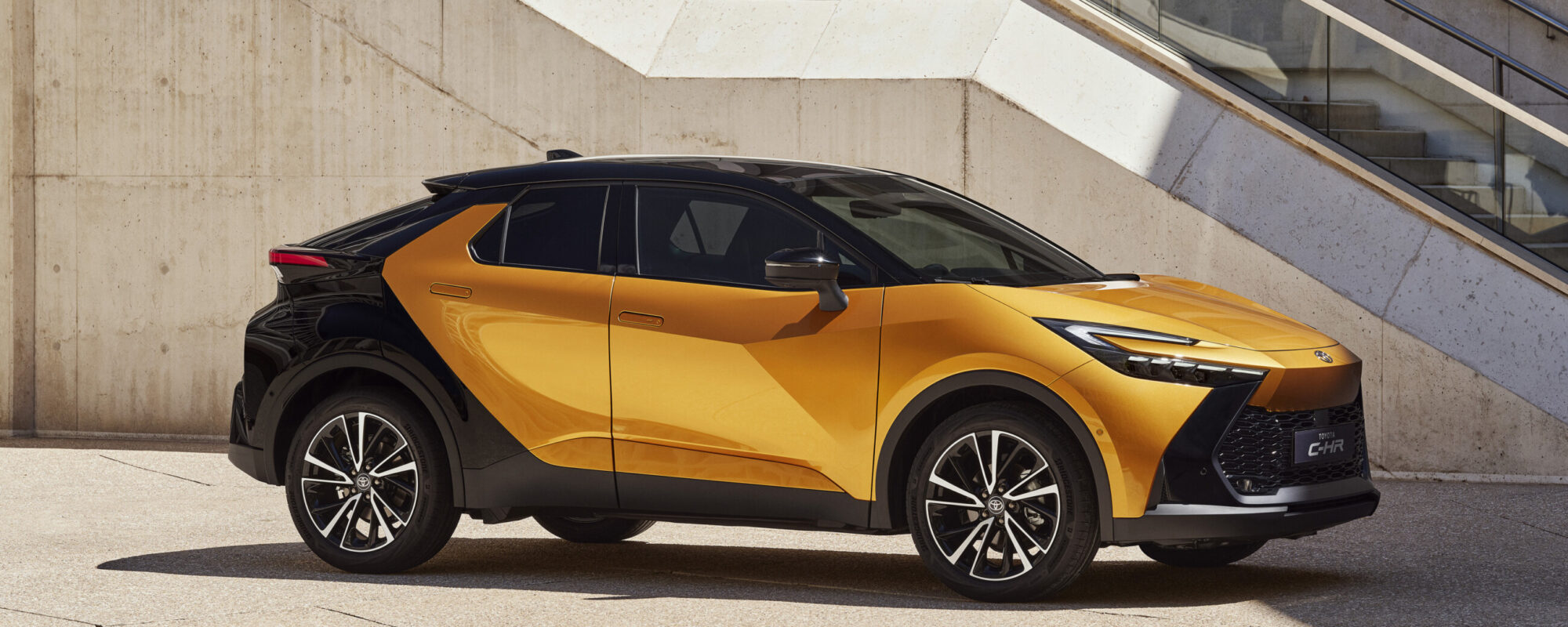 Toyota maakt prijzen bekend van volledig nieuwe Toyota C-HR