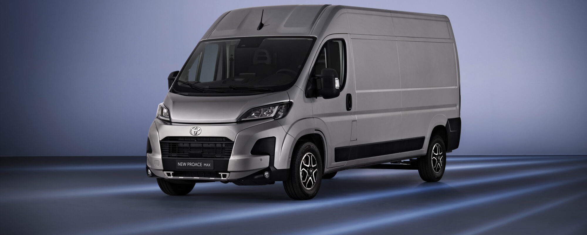 Nieuwe Toyota PROACE MAX maakt geëlektrificeerde Toyota Professional line-up compleet