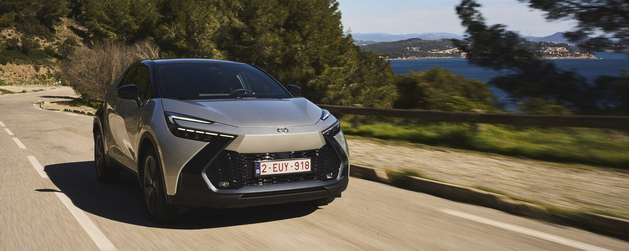 Toyota introduceert de Toyota C-HR Plug-in Hybrid 220 met vanafprijs van 42.495 euro