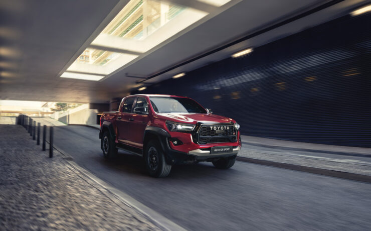 Toyota maakt prijzen bekend van Hilux modeljaar 2024: Hilux GR SPORT nieuwe topuitvoering