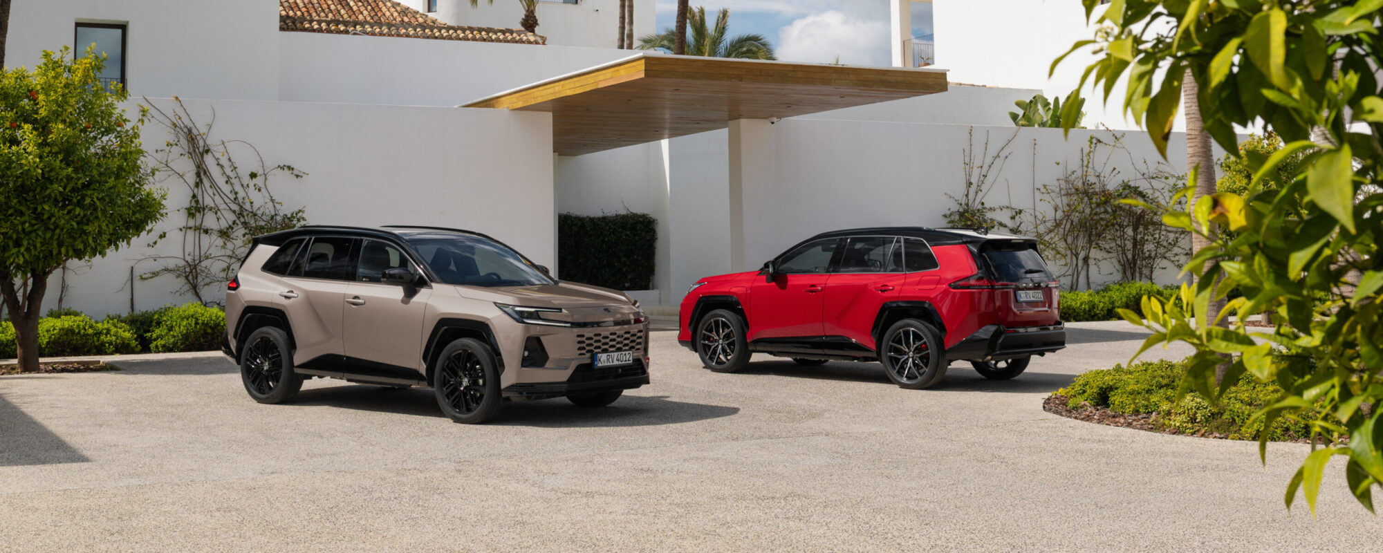 De geheel nieuwe Toyota RAV4: met nieuwe technologie en een stoere uitstraling klaar voor elk avontuur